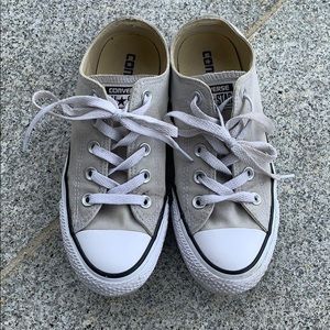 Gray and white sneakers | Converse